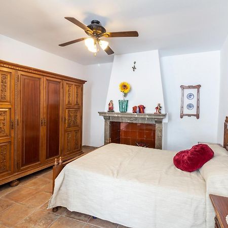 Casa Generalife, Bei Granada 호텔 두르칼 외부 사진